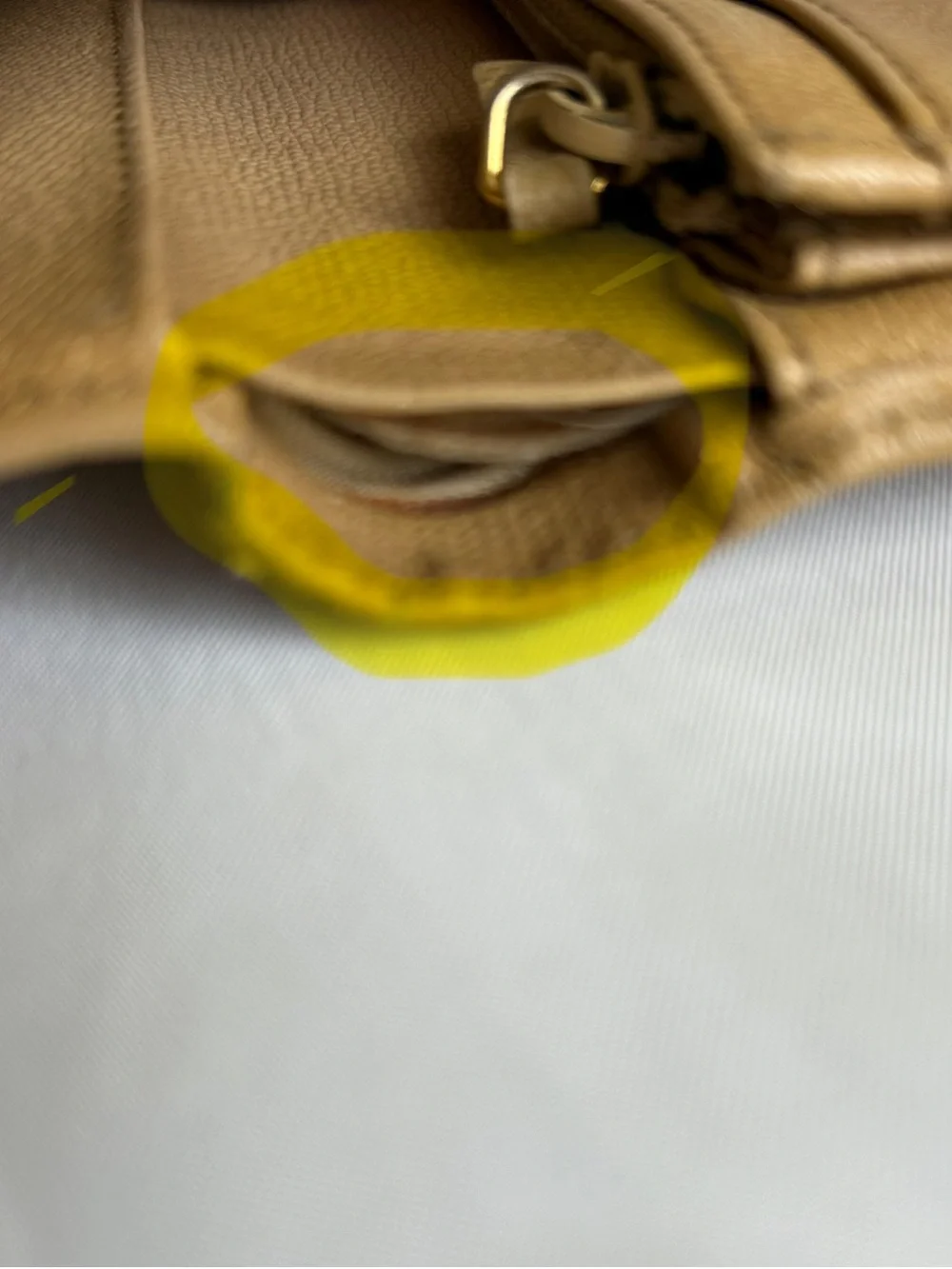 💛CHANEL💛 Beige/Tan/Mustard leather wallet with Gold CC Medallion~EUC